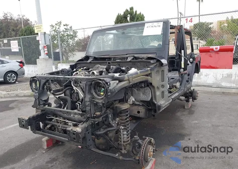 2012 Jeep Wrangler Unlimited Sport from USA, damaged, VIN 1C4BJWDG2CL224910